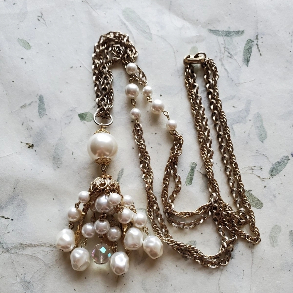 Vintage Coro Faux Pearl Tassel Necklace